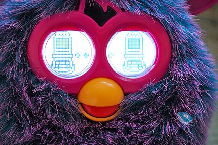 Ismerete az online játék Furby 2012