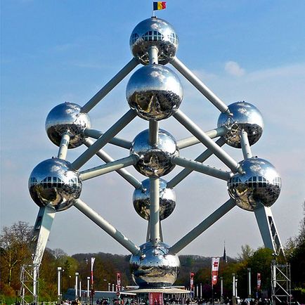 Atomium - simbolul Bruxelles-ului