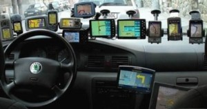 Automobile GPS-navigators care sunt recenzii mai bune din 2016