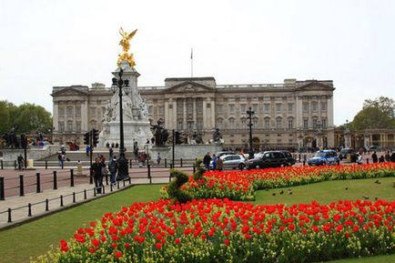 Buckingham Palace, Marea Britanie descriere, fotografie, unde este pe hartă, cum se ajunge