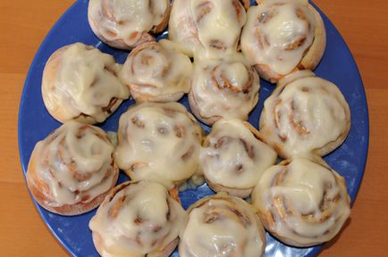 Cinnabon zsemle