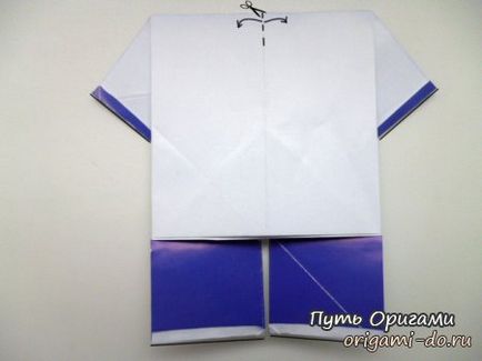 Hârtie de tricou și pantaloni scurți - calea de origami