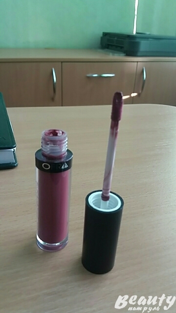 Читайте відгуки про помаду ofra long lasting liquid lipstick на нашому сайті