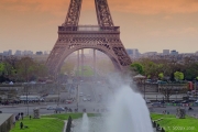 Turnul Eiffel, preturile la bilete la Paris, cum sa ajungi acolo, fotografii si videoclipuri