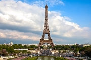 Turnul Eiffel, preturile la bilete la Paris, cum sa ajungi acolo, fotografii si videoclipuri