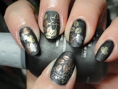 Як намалювати кленовий лист на нігтях фото
