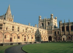 Cum să intri la Universitatea din Oxford, o viață simplă și muritoare