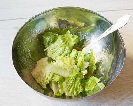 Cum să faci o salată cu chanterelles și pui afumat - o rețetă dovedită pas cu pas cu o fotografie pe