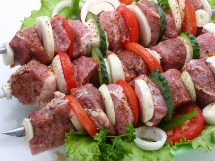 Főzni egy szaftos kebab - lépésről lépésre ételek elkészítésére, ez a recept kép - Cooking