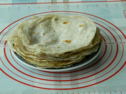 Főzni egy vékony örmény lavash recept lépésről lépésre fotók - otthon leves