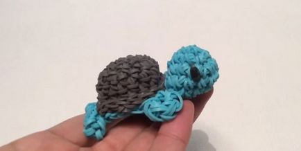 Hogyan szőni egy teknős a gumi a gépen, video