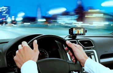 Як вибрати gps навігатори для автомобіля, опис брендів і ціни на пристрої для відстеження