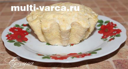 Sufle de pui cu morcovi pentru un cuplu într-o multivarcă