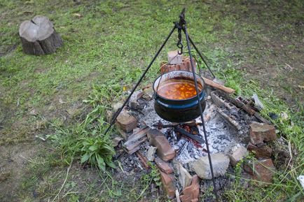 Літня кухня на дачі - ідеї облаштування, меблі, посуд і меню для літньої кухні