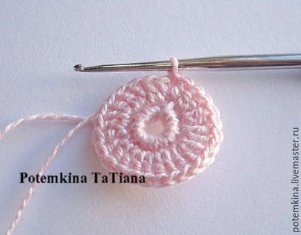 Maestru de clasă pe crocheting 