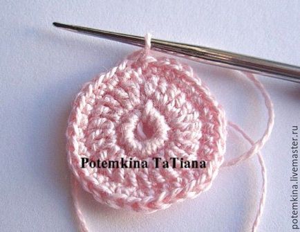 Maestru de clasă pe crocheting 