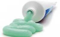 Compoziția de medicamente compuse din pasta de dinți și de ce nu puteți înghiți pasta de dinți, vom fi sănătoși