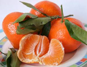 Cu privire la avantajele și daunele provocate de mandarine
