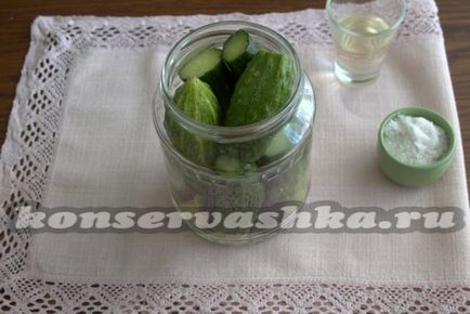 Гострі мариновані огірки - рецепт на зиму
