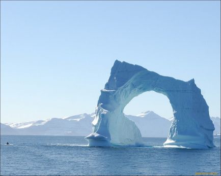 De ce icebergs nu se scufunda în apa de mare