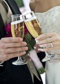 Alegem un toast de nunta frumos pe