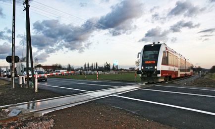 Reguli pentru trecerea trecerii de cale ferată