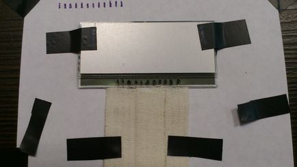 Repararea unei bucșe flexibile de film pe afișajul LCD al panoului de bord