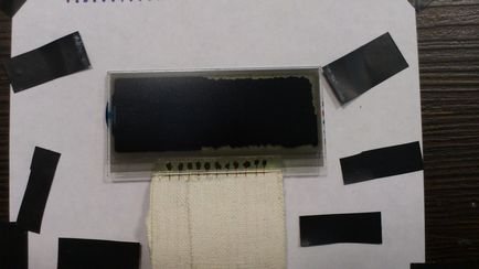 Repararea unei bucșe flexibile de film pe afișajul LCD al panoului de bord