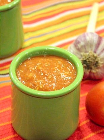 Рецепт протертих помідорів з часником на зиму - овочі на зиму