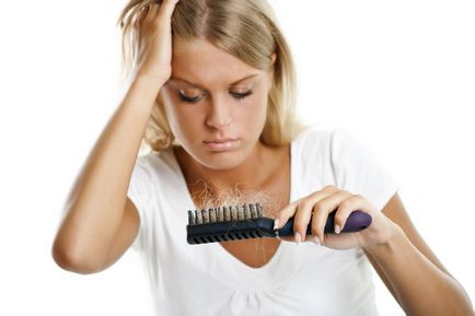 Посічені кінчики волосся причини і лікування