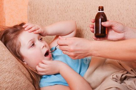 Симптомите на фалшива круп при деца, лечение и профилактика на стеноза на ларинкса
