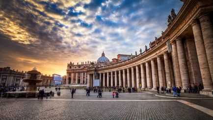 Catedrala și Piața San Pietro din Roma