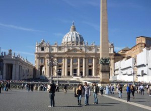 Catedrala Sf. Petru din Roma, călătoresc singur