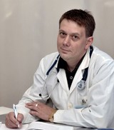 Listát a legjobb orvosok endokrinológusok, a rendelkezésre álló gyors rögzítését Szentpéterváron