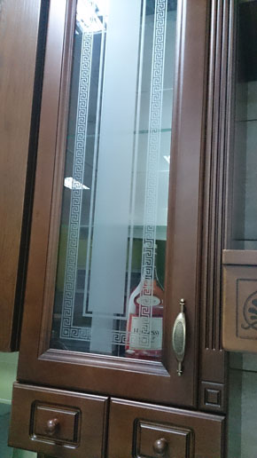 Sticlă în fațadele bucătăriei