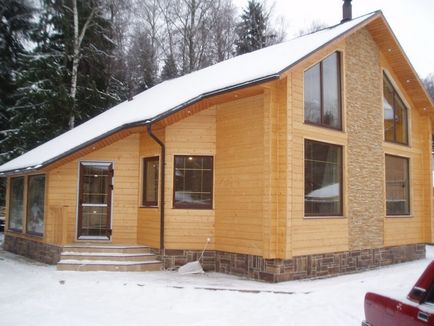 Construirea unei case din lemn stratificat laminat cu o renovare ingenios