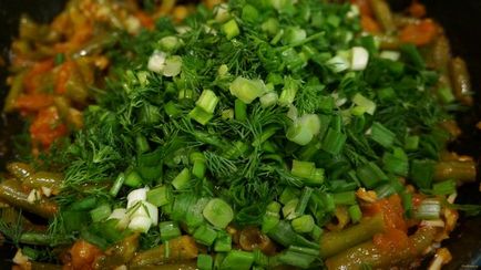Zöldbab paradicsommal és gyógynövények recept fényképpel (zöldek) Zöldbab paradicsommal és gyógynövények recept egy fotó