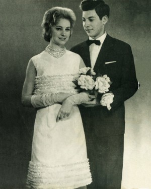 Menyasszonyi viselet retro stílusban - „retro stílus, a divat és a varrás” (divat) Menyasszonyi viselet retro stílusban - „retro stílus, a divat és a varrás”