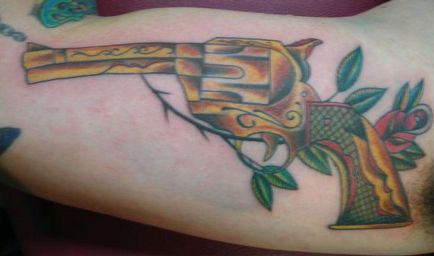 Tattoo revolver