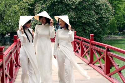 Costumul tradițional vietnamez