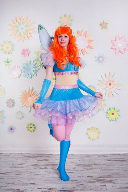 Costum Winx cu mâinile tale