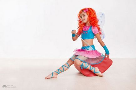 Costum Winx cu mâinile tale