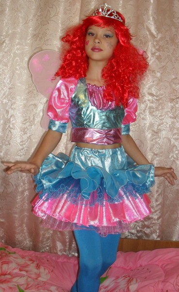 Costum Winx cu mâinile tale