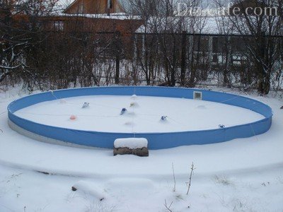Conservarea de iarnă a piscinei în aer liber reprezintă tehnologia corectă a lucrărilor