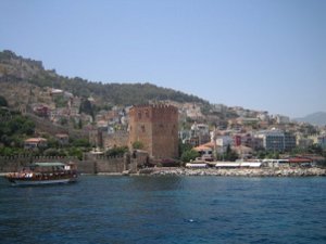 Alanya - o stațiune în Marea Mediterană, excursii de la un operator de turism de încredere 