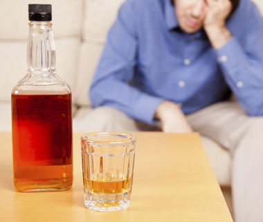 Alcoolismul și dependența de alcoolism pe alcoolism, cauze, etape de dezvoltare și folclor