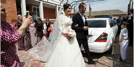 Чеченська весілля - викуп нареченої, вибір сукні для нареченої, традиції і звичаї