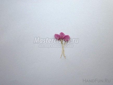 Квітка - магніт з бісеру своїми руками