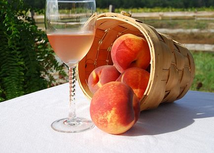 Домашнє вино з абрикосів і персиків рецепти персикового і абрикосового вина