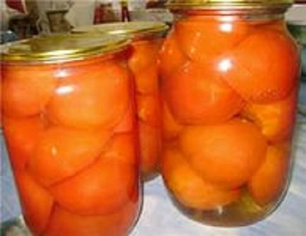 Gatit la domiciliu - felii de tomate pentru iarnă cu usturoi